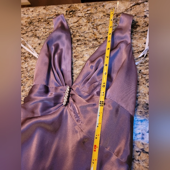 Nightway Collections Grey Gown with Trail - Picture 9 of 12